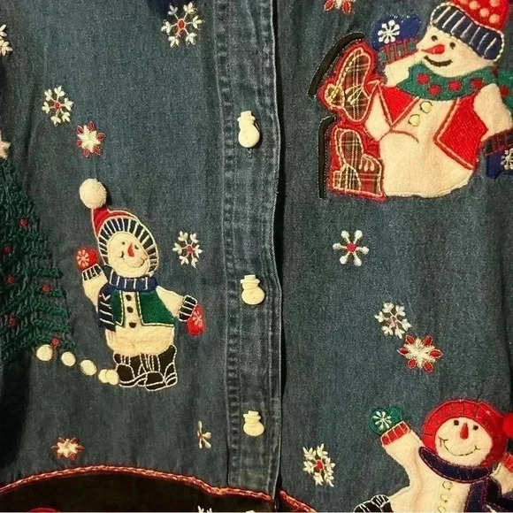 Vintage Ton Trums Denim Button Up Shirt Christmas Tree Snowman Medium - Picture 4 of 11